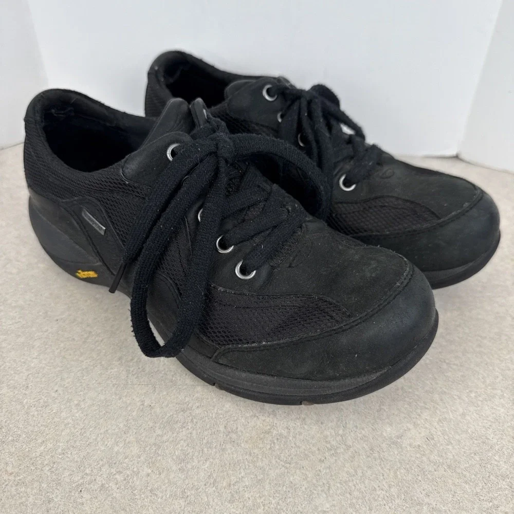 Womens Dansko‎ Black Walking Hiking Waterproof Lace Up Shoe Size 37 Vibram